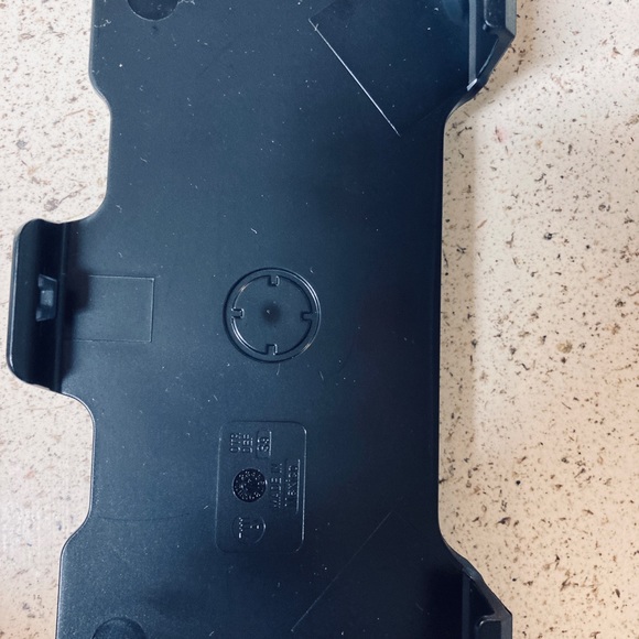 Otterbox Defender - Picture 2 of 4